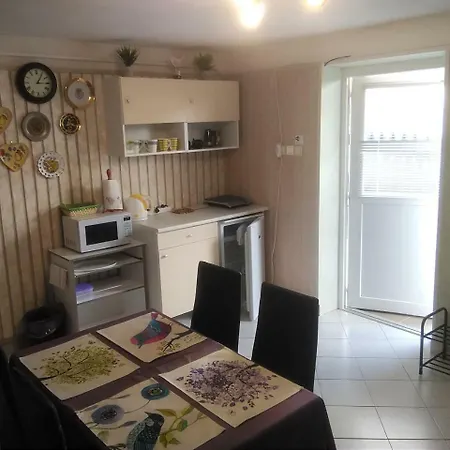 Lenke Apartman